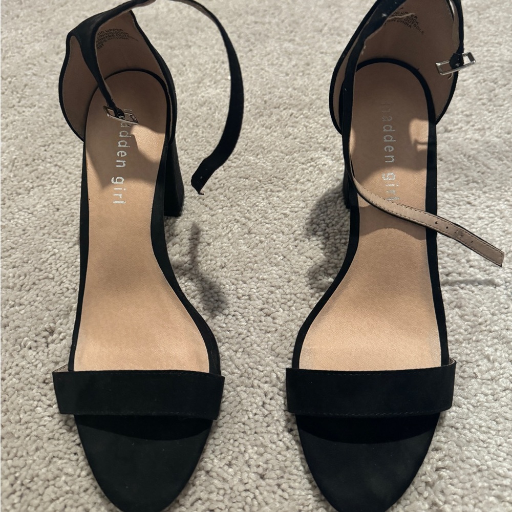 Black block heels size 8.5